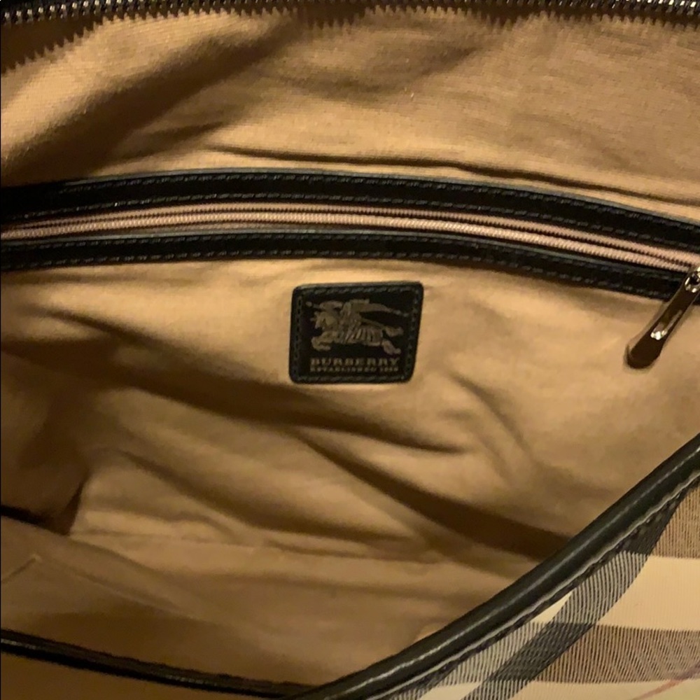 Purse - Picture 2 of 6